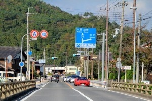 巨大な洞窟で探検気分 滋賀県多賀町の 河内の風穴 へ行ってみました ムーンライトゆかりん